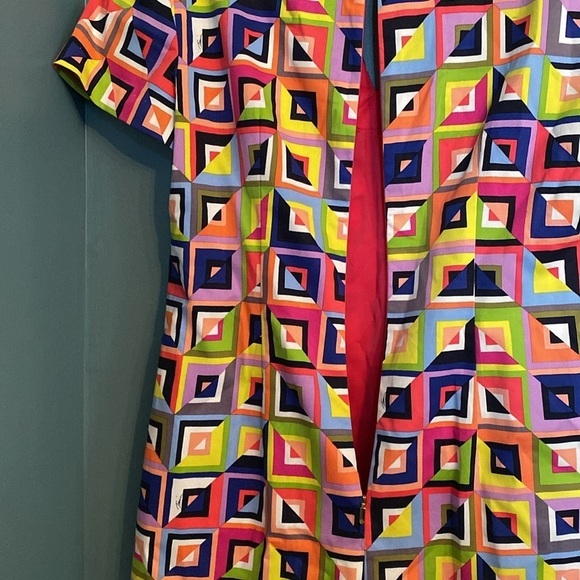 Trina Turk women’s dress- size 4 - bright colors - geometric print - Picture 10 of 10